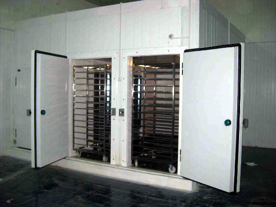 Ремонт промышленных холодильников в Бронницах с выездом | Вызов мастера по холодильникам на дом